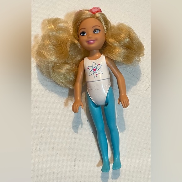 Barbie Mattel Chelsea Doll - Picture 1 of 2